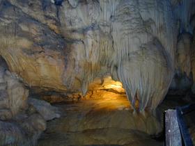 Tropfsteinhöhle