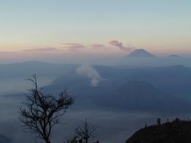 Bromo und Semeru