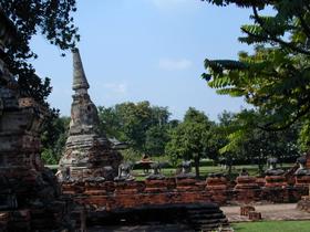Ruine, Chedi