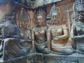 Figur, Terasse des Leprakönigs