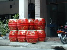 Fässer oder Trommeln